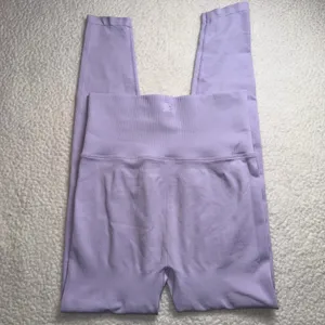 PINK Victoria's Secret Seamless High-Waist Lilac Leggings thumbnail 2