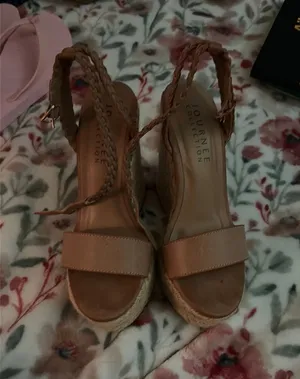 Journee collection heels  thumbnail 1