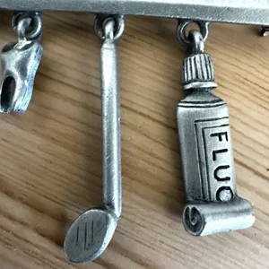 JJ Jonette Jewelry – Vintage Pewter Dentist / Dental Hygienist Brooch thumbnail 2