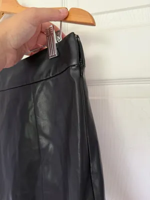 The Drop Black Leather Amazon Skirt Size L thumbnail 3
