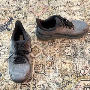 Hoka Clifton 8 6.5 Women’s Black thumbnail 8