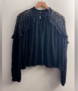 Free People Black Little Bit of Love Blouse long sleeve ruffle eyelet L thumbnail 4