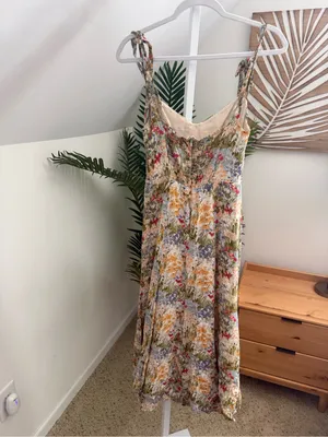 Reformation Nadira Dress thumbnail 4