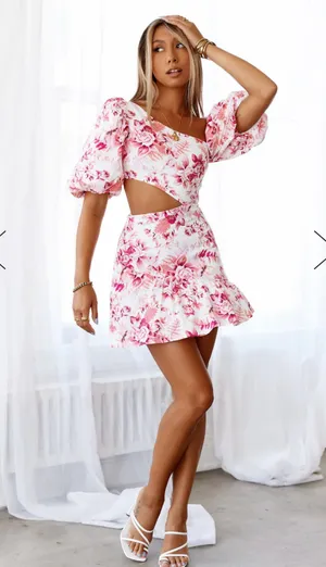 Dress thumbnail 1