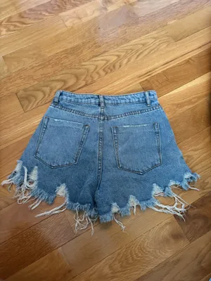 Signature 8 Distressed denim shorts thumbnail 2