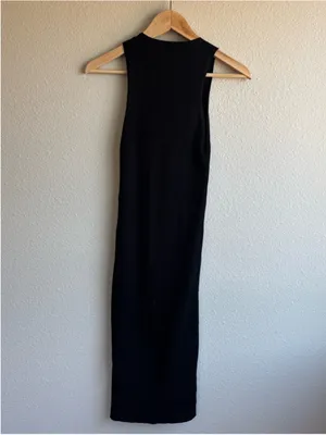 Sleeveless Ribbed Black Midi Dress thumbnail 4