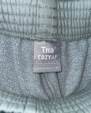 Aritzia shorts thumbnail 3
