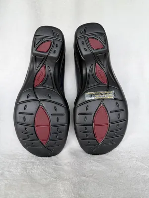 Women’s Clark’s Artisan “Mill Square” Crocodile Navy Blue Slip-On Loafer Size 6W thumbnail 11