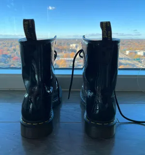 Dr. Martens Boot thumbnail 3
