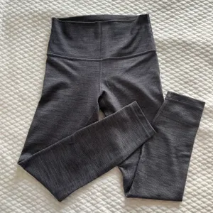 Lululemon Align 25 inch leggings mini heathered herringbone size 4 thumbnail 1
