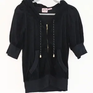 Vintage Juicy Couture Y2K Black Gold 'Juicy Girl' Short Sleeve Hoodie Size L thumbnail 2
