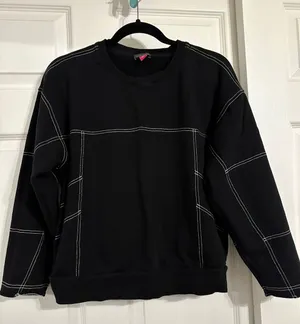 Vince Camuto Pullover Sweater thumbnail 1