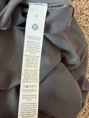 NWT Lululemon EasySet Relaxed Long-Sleeve Shirt dilute Wash graphite gray size 4 thumbnail 10
