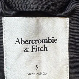 Abercrombie Black Textured Lady Jacket Gold Button Tweed Cropped Capsule Wardrobe Work Small thumbnail 3
