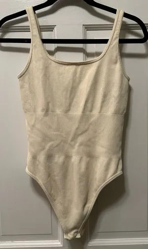 OQQ‎ Ribbed Bodysuit Size L thumbnail 1