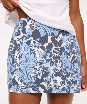 Abercrombie The Scarlett Curve Love Linen-Blend Mini Skort thumbnail 1