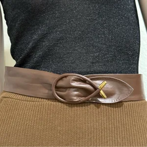 Vintage Unsigned Brown Soft Genuine Leather Women’s Dress Belt Size One Size thumbnail 4
