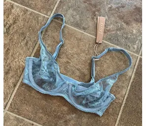 Skims Ultra Fine Lace Scoop Bra Denim Size 32C thumbnail 3