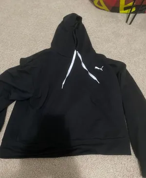 black hoodie thumbnail 1