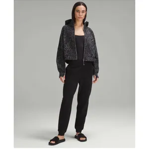 Lululemon Scuba Oversized‎ Full-Zip Hoodie
Lined Leopard WP Anchor Multi thumbnail 2