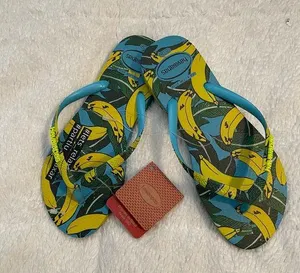 Havaianas with Banana Design thumbnail 1