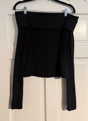 H&M Black Off-the-Shoulder Long Sleeve Top thumbnail 1