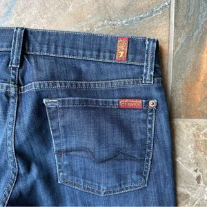 7 For All Mankind Straight Leg Jeans Low Rise Women's Size 27 USA thumbnail 5