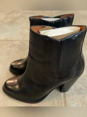 Frye Jenny Jet Black Leather Chelsea Ankle Boots Women’s Size 7 thumbnail 4