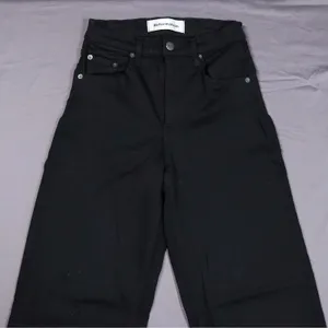 Reformation Stretch Flood Jeans Women 24 Black High Rise Wide Leg Raw Hem Denim‎ thumbnail 5