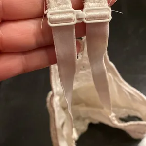 Wacoal Cream Lace Bralette Size 34 thumbnail 11