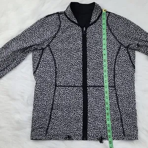 Lululemon Fast Track Reversible Zip-up Jacket Black‎ White Women's size 6 thumbnail 14