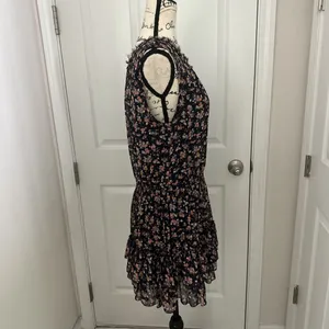 I Joah Sleeveless Black Floral Ruffle Hem Dress thumbnail 4