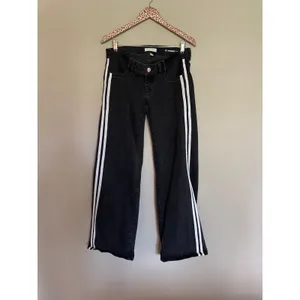 WARP + WEFT Maternity Black Striped Wide Leg Jeans Size 6 / 28 thumbnail 5