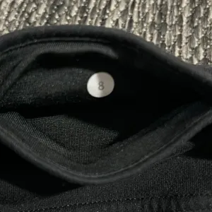 Lululemon Wunder Under Leggings Crop Compressive Size 8 thumbnail 5