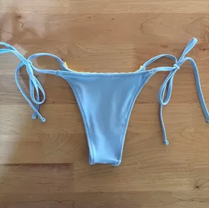 VS PINK blue yellow lace bikini bottoms thumbnail 4