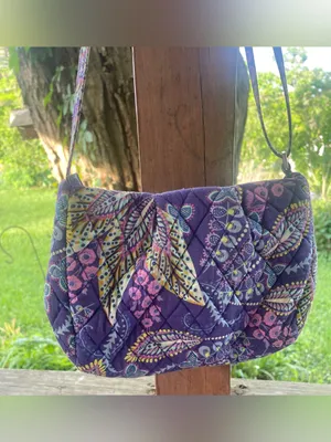 Vera Bradley Crossbody Bag Batik Leaves ~ Retired Pattern thumbnail 2