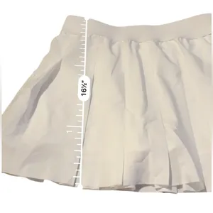 Fabletics White Pleated Activewear Skort Sz M NEW Tennis‎ Golf Athletic thumbnail 6