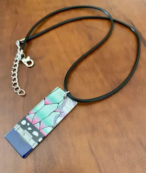 Handmade 🦋Anime demon slayer Shinobu necklace unisex!! NEW gift thumbnail 1