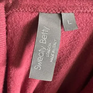 Sweaty Betty Escape luxe Athleisure L berry pink pullover hoodie thumbnail 6