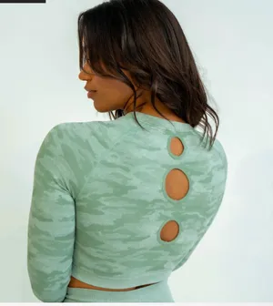 Live Evolutionary Seamless Crop Top thumbnail 2