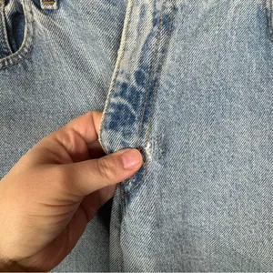 Levi’s Women’s‎ 550 Tapered Leg Jeans Size 9 thumbnail 3