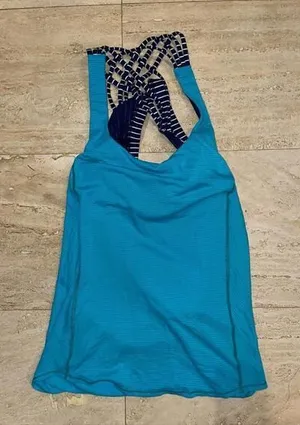 LuluLemon Athletica Mint Double Tank Bubble Active Striped Bra‎ Lined Top 8 thumbnail 1