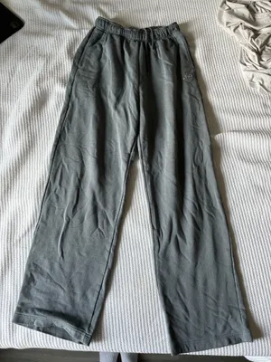 Alo Yoga Accolade Sweatpants Straight Leg Steel Grey S thumbnail 3