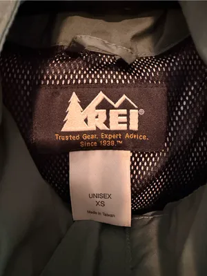 REI Elements Unisex XS Sage Green Hooded Rain Jacket Hiking Gorpcore utility thumbnail 2