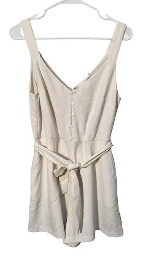 Lush Women’s Size Small Romper Sleeveless V-Neck Ivory White Button Belted Zip thumbnail 1