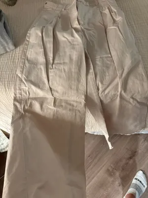 Abercrombie dress pants thumbnail 1
