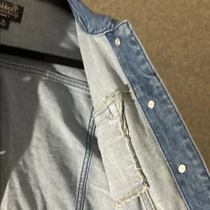 Abbott Elementary‎ Teachers Edition Volume 1 Denim Jacket Medium Wash XL NEW thumbnail 6