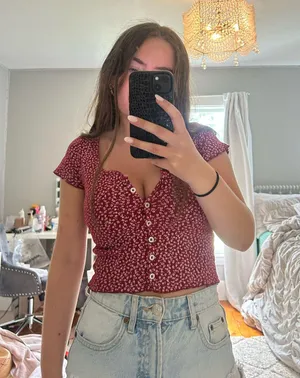 Brandy Melville Top thumbnail 1