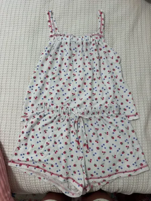 TJ Maxx Pajama set thumbnail 1