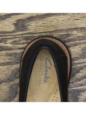 Clarks Westlynn Glow Penny Loafer 26184333 Black Leather 5M thumbnail 9